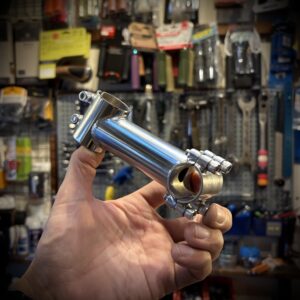 【NITTO】クランプオン MCR22 100mm 25.4 SIL